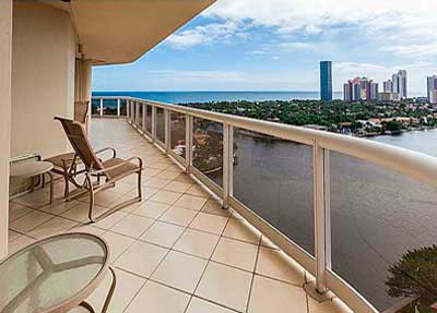 Terraces of Turnberry Condominiums for Sale and Rent